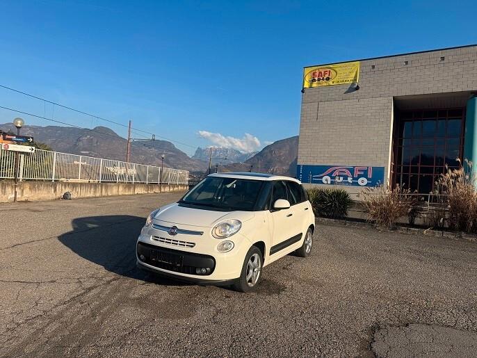 Fiat 500L Living 0.9 TwinAir 105 CV Pop Star