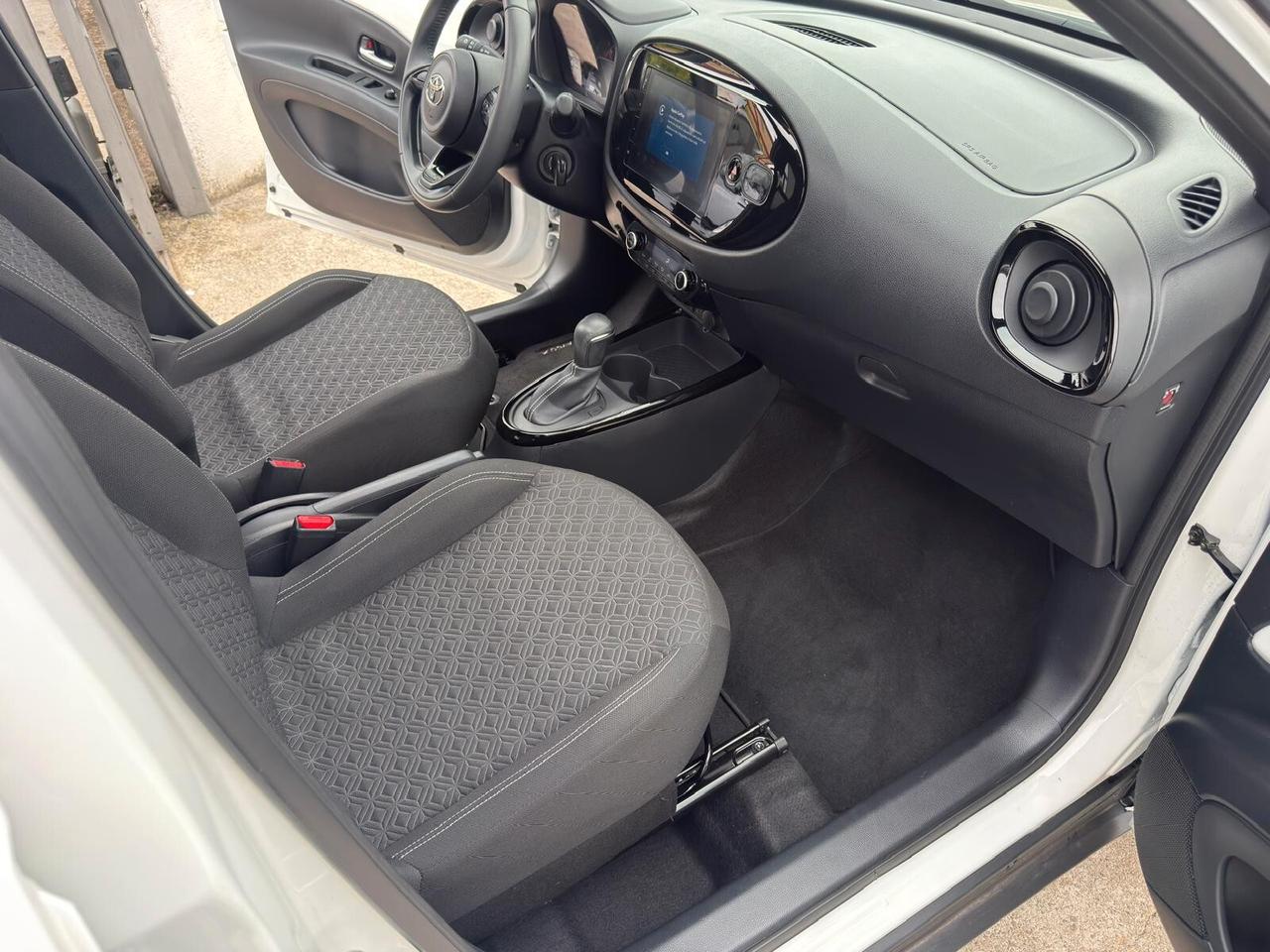 Toyota Aygo X 1.0 5porte Trend Air Automatica