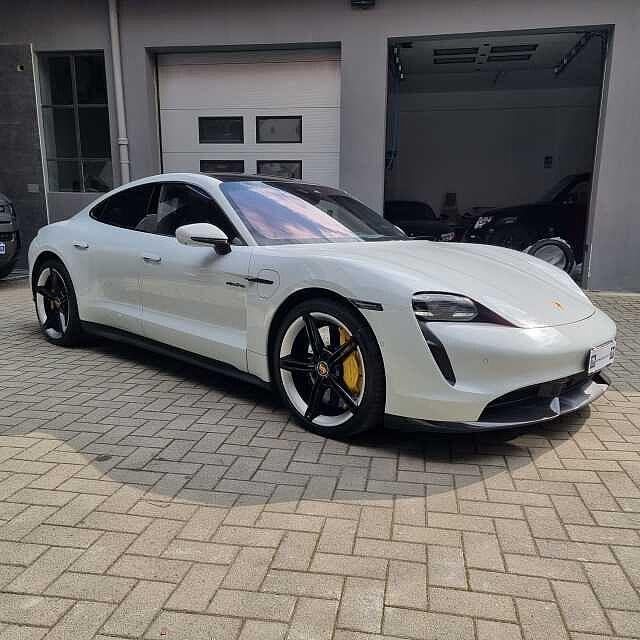 Porsche Taycan Turbo S 761cv -PDCC-SEDILI VENTILATI-IVA ESPOSTA