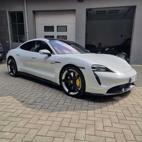 Porsche Taycan Turbo S 761cv -PDCC-SEDILI VENTILATI