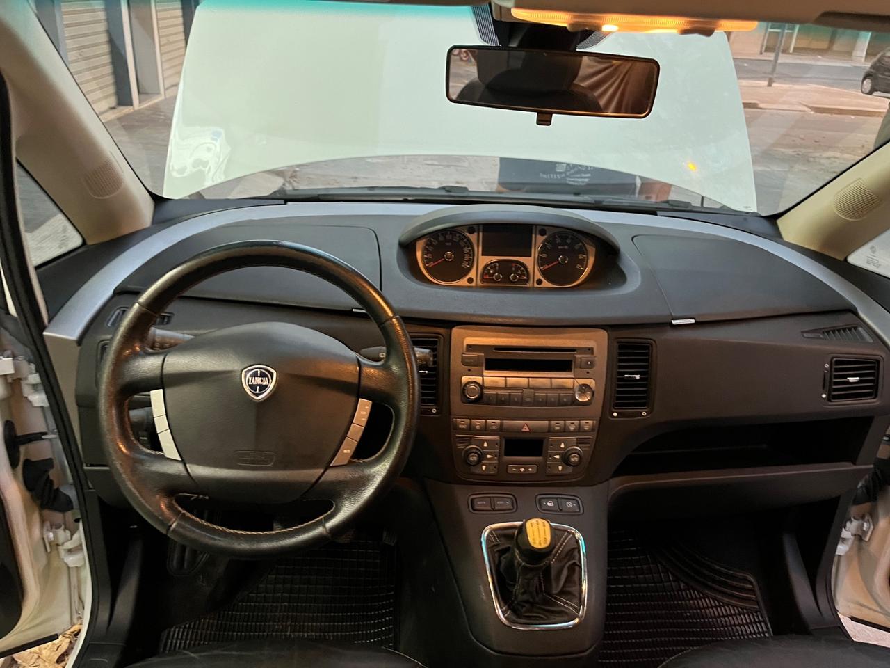 Lancia MUSA 1.3 Mjt 95 CV Platinum