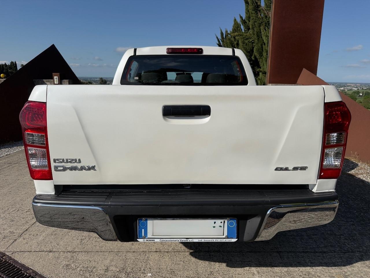 Isuzu D-Max 2.5 Crew Cab Quasar A/T 4WD