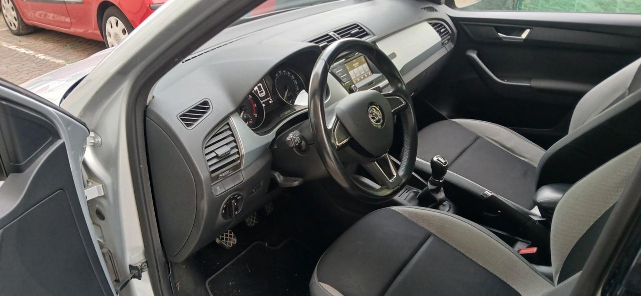 Skoda Fabia 1.0 benzina neopatentati