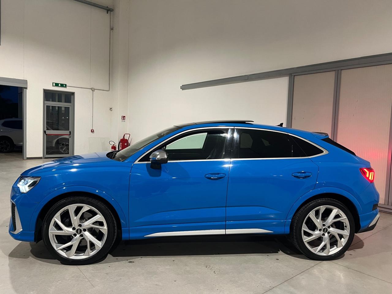 Audi RSQ3 SPB quattro S tronic Possibilità noleggio no scoring