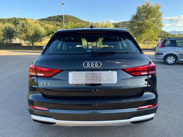 AUDI Q3 35 TDI Business Advanced