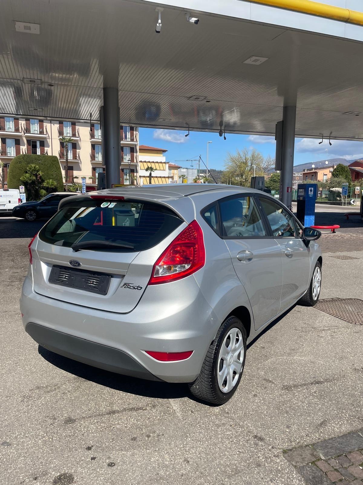 Ford Fiesta 1.2 82 CV 5 porte Titanium