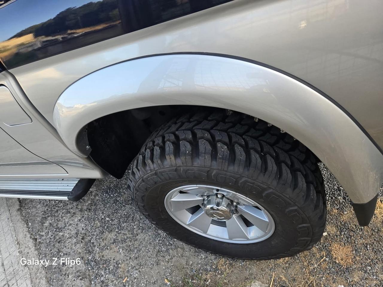 Mitsubishi L200 DOUBLE CAB