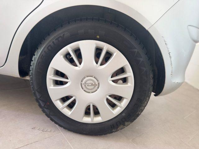 OPEL Corsa 1.2 5 porte Cosmo
