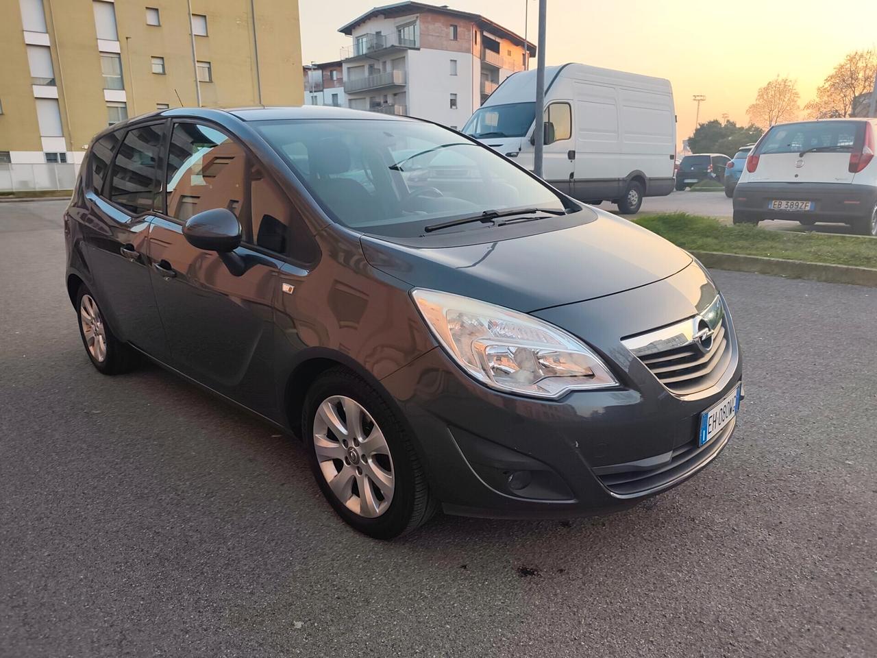 Opel Meriva 1.4 Benz euro 5B neopatentati