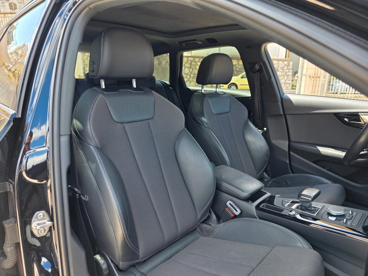 Audi A4 - 2.0 TDI 190cv 3xS line Black edition