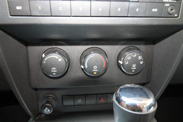 DODGE Nitro 2.8 CRD DPF 4WD GANCIOTRAINO