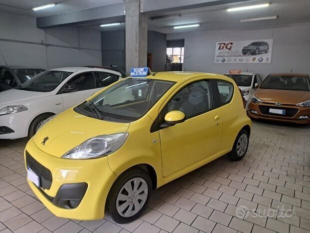 Peugeot 107 unico prop 1.0 ben 2013