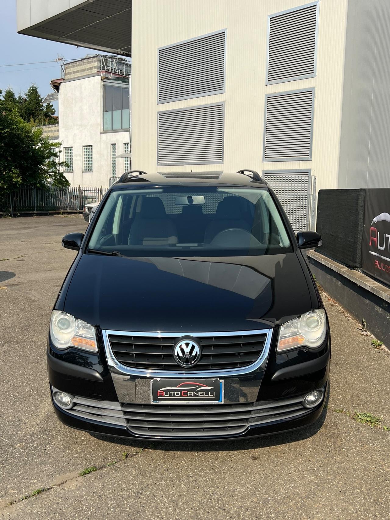 Volkswagen Touran 1.6 Trendline Bifuel GPL RINNOVATO
