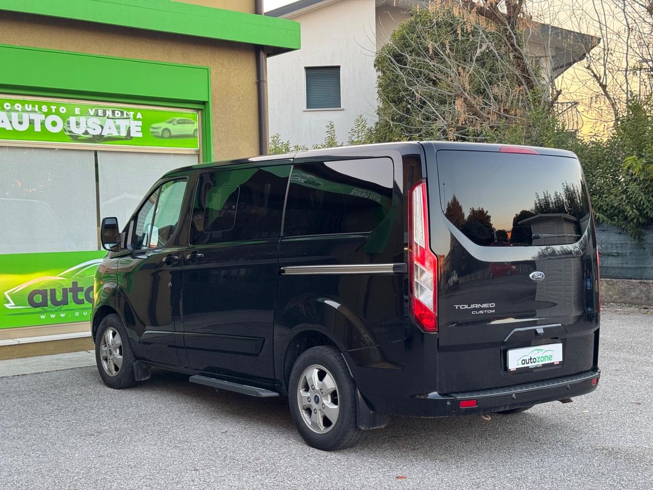 Ford Tourneo Custom 2.0 TDCi 130CV PL Titanium