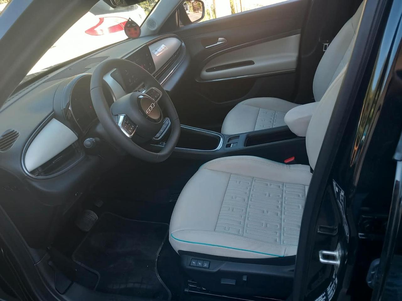 600 Hybrid 110 CV DCT MHEV La Prima II