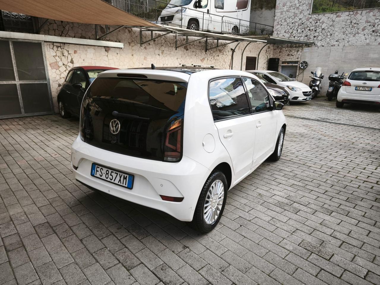 Volkswagen up! 1.0 5p. move up!