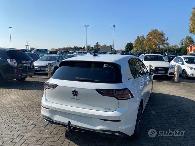 VOLKSWAGEN Golf 1.5 eTSI 150 CV DSG GOAL