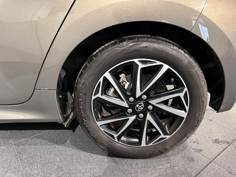 Toyota Yaris Yaris 1.5 Hybrid 5 porte Lounge AREA C FREE