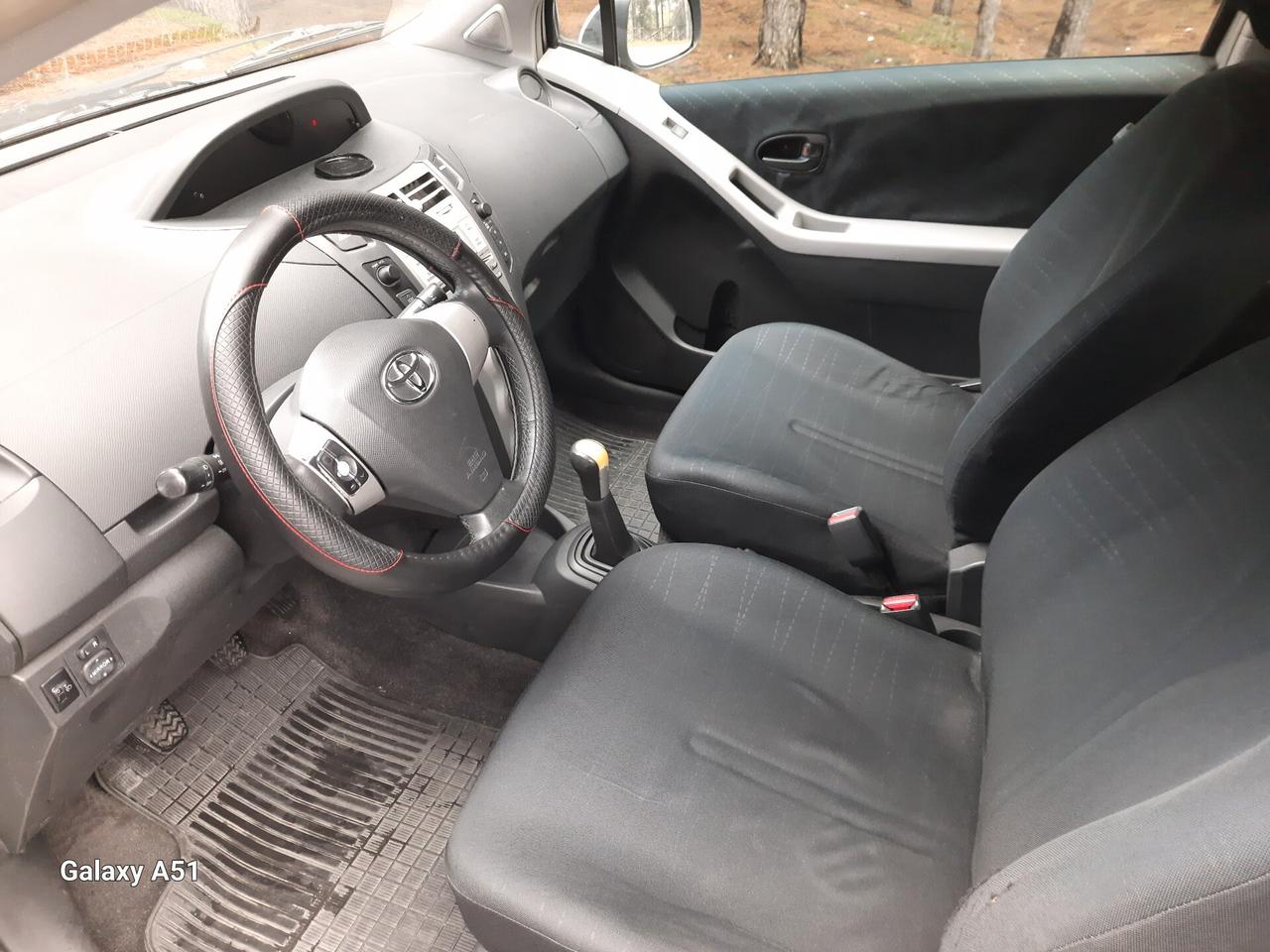 TOYOTA YARIS 1.4D-4D 90 CV ANNO 2007