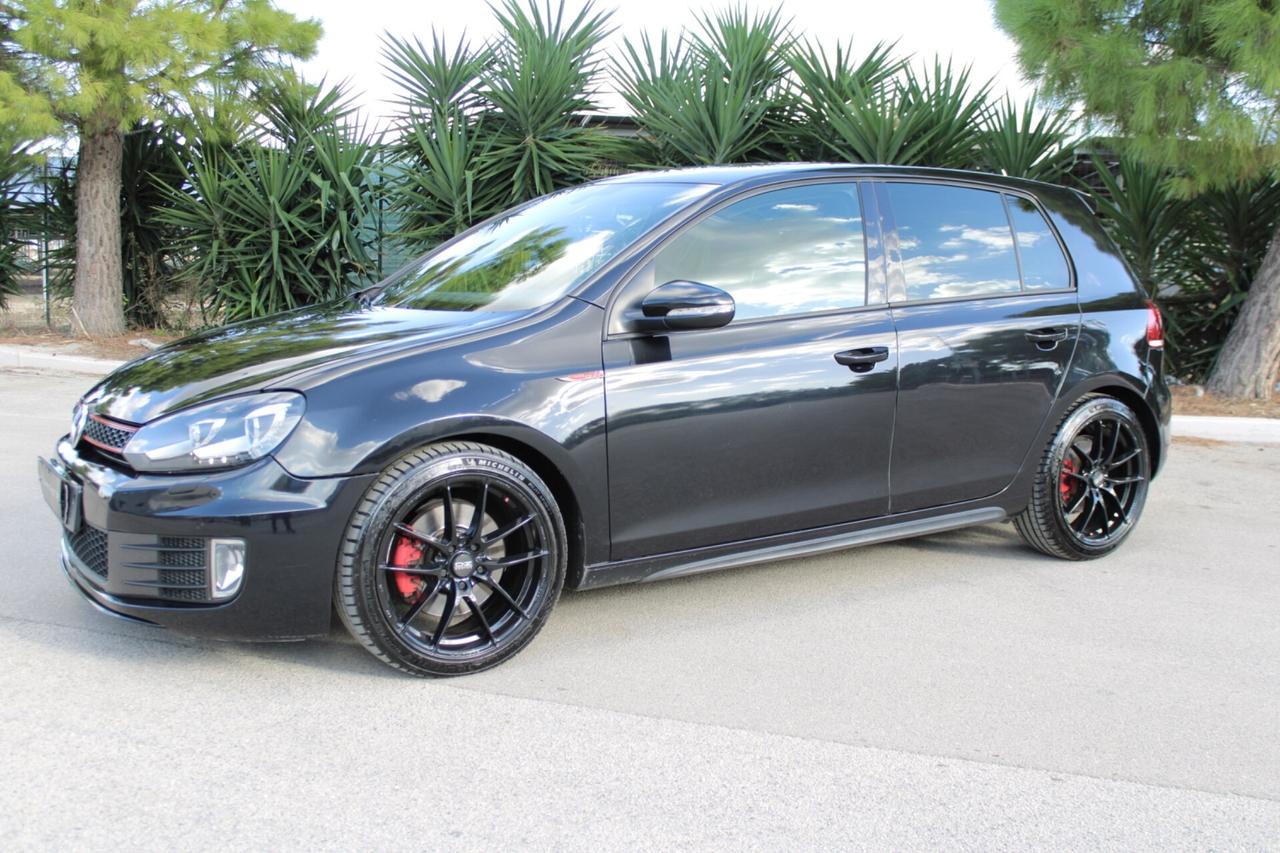 Volkswagen Golf 2.0 TSI DSG 5p. GTI