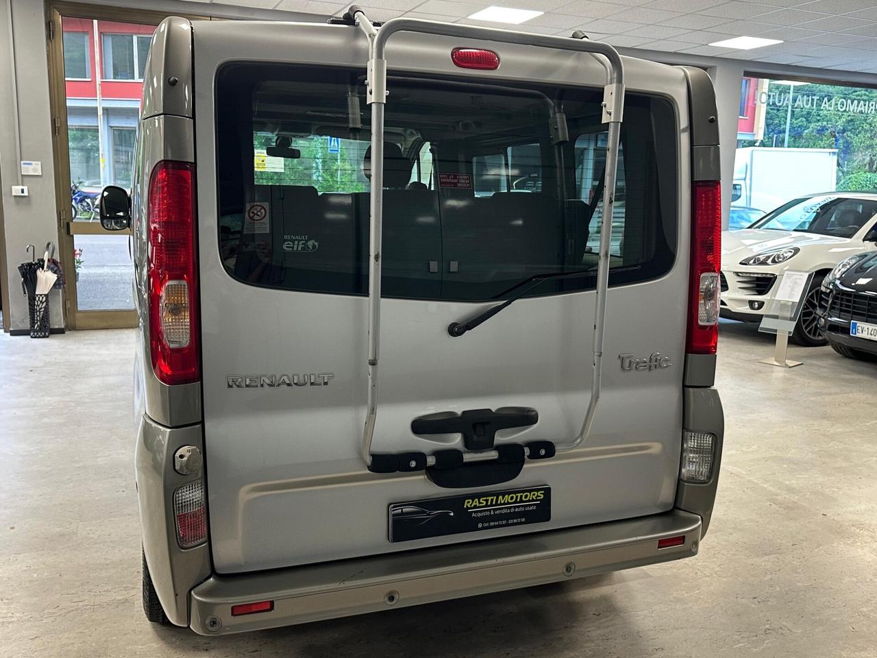 Renault Trafic T29 2.5 dCi/150 PL-TN Passenger Comfort DPF