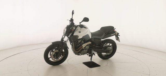 YAMAHA MT-03 MT-03