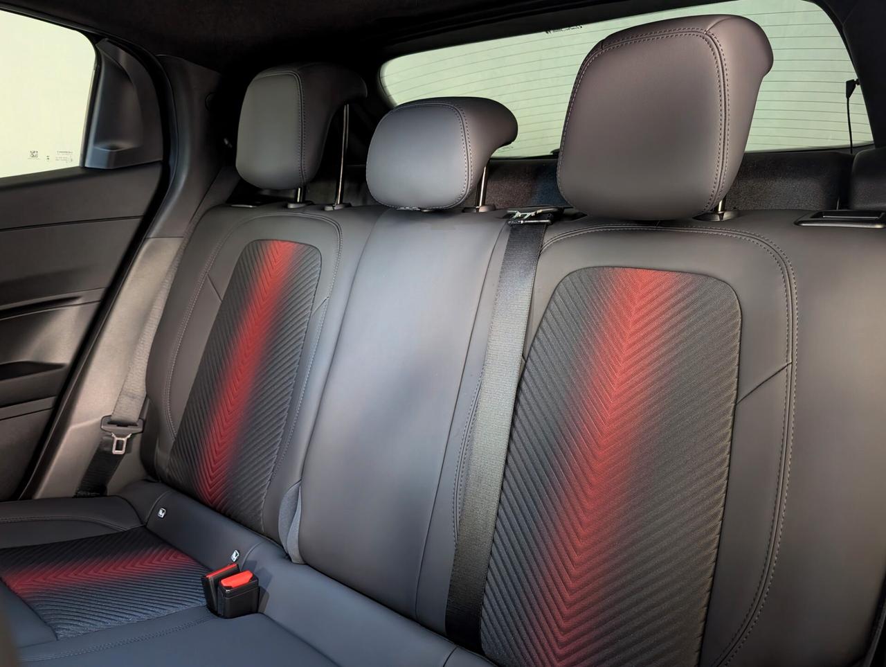 ALFA ROMEO JUNIOR 1.2 HYBRID 136 CV SPECIALE KM0