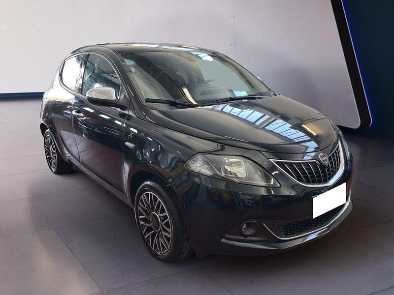 Lancia Ypsilon III 2021 1.0 firefly hybrid Gold s&s 70cv