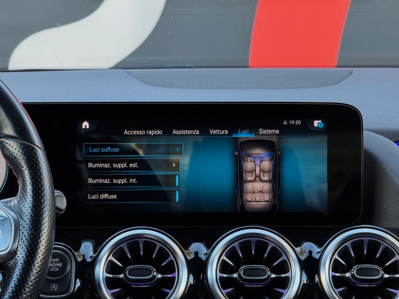 Mercedes-Benz GLA 200 d Premium AMG TETTO PACK LED