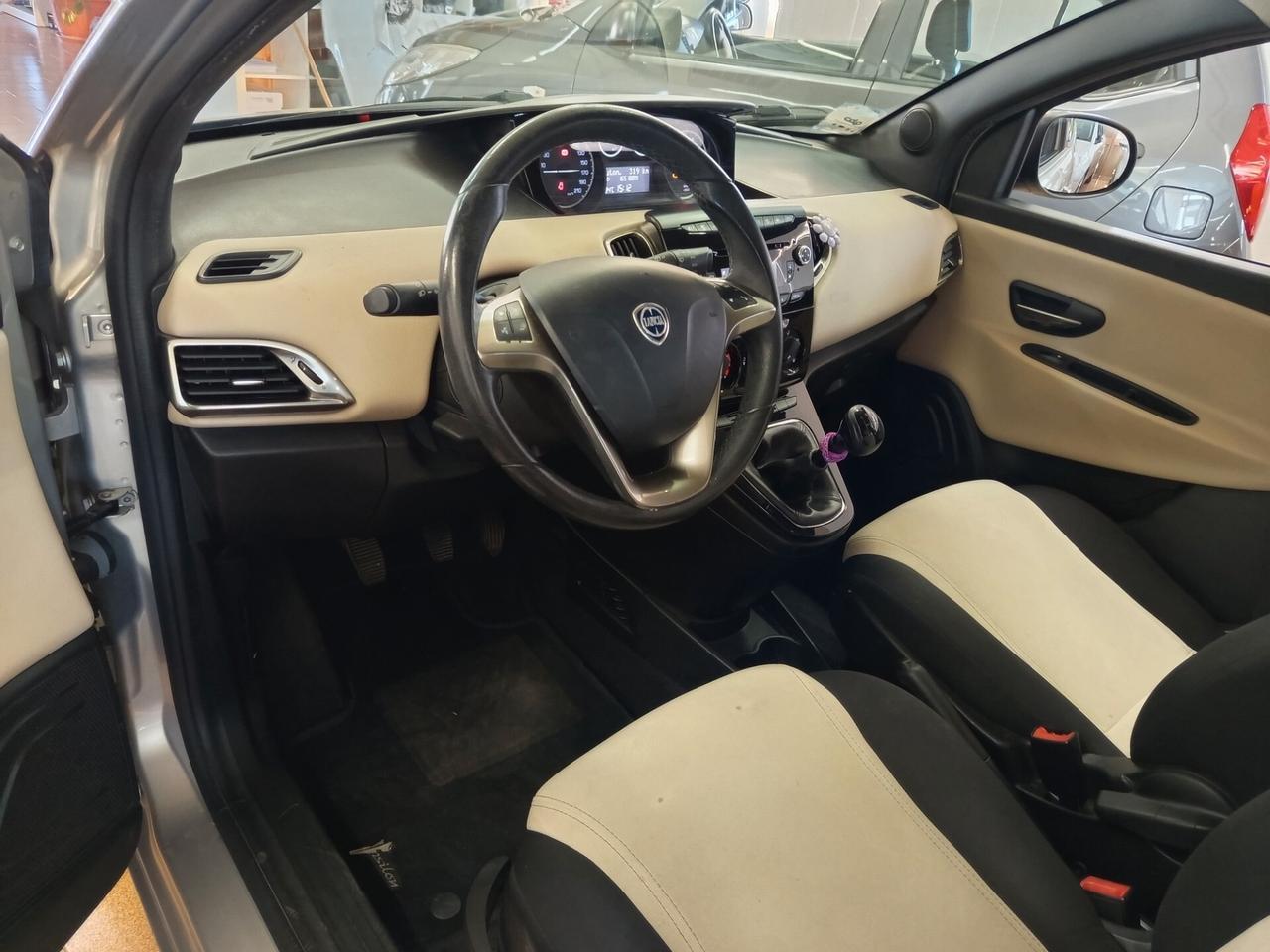 Lancia Ypsilon 1.3 Mjt diesel, 165 Mila chilometri ok neopatentati