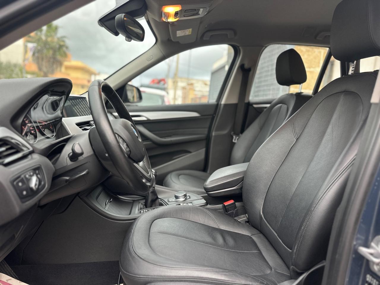 Bmw X1 sDrive18d Advantage-2017 LED/NAVI/PELLE