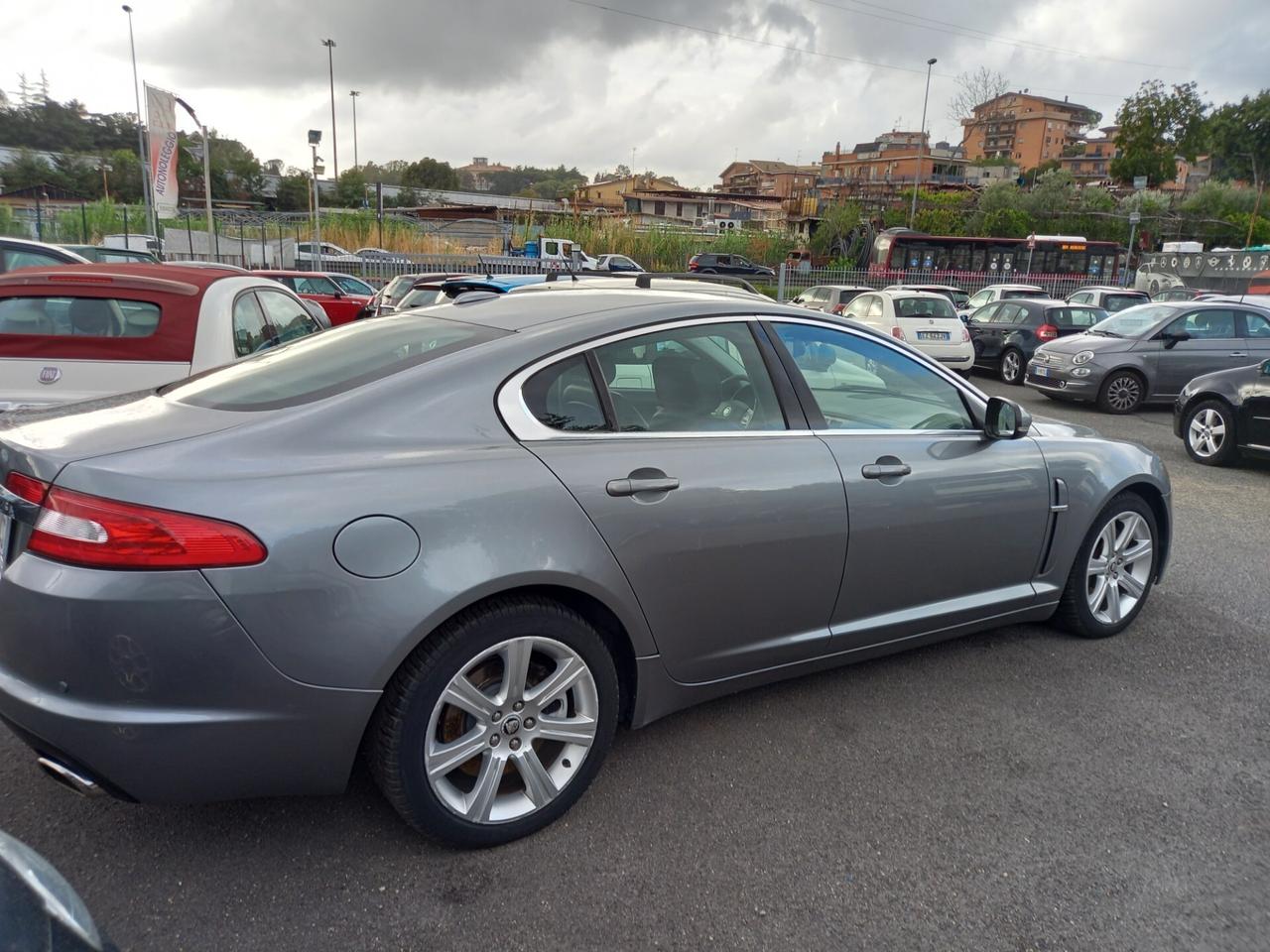 Jaguar XF 3.0 D V6 Premium Luxury