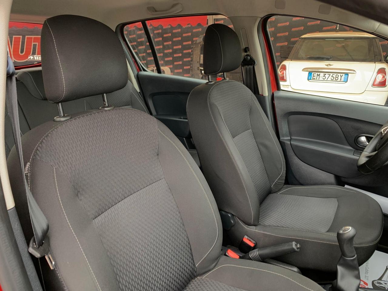 Dacia Sandero 1.5 dCi 8V 75CV Start&Stop Lauréate