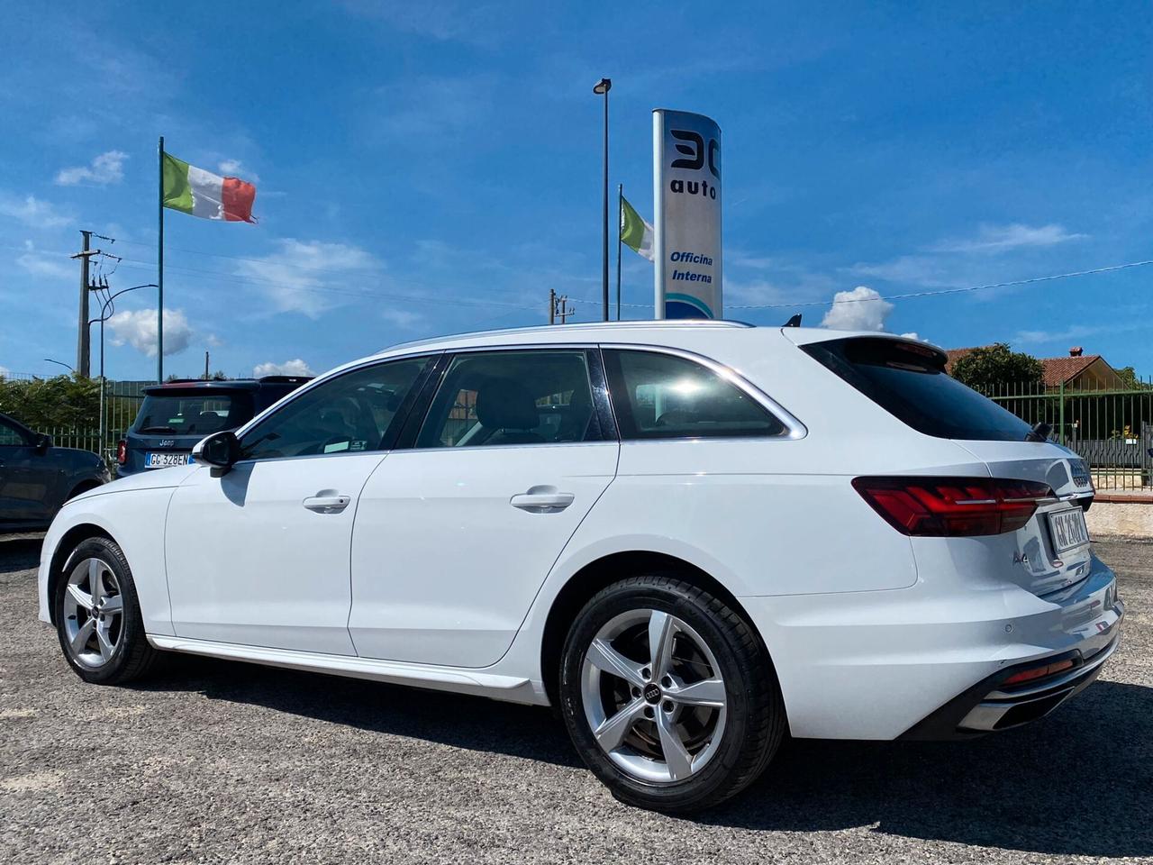 Audi A4 30 TDI/136 CV S tronic Business Advanced