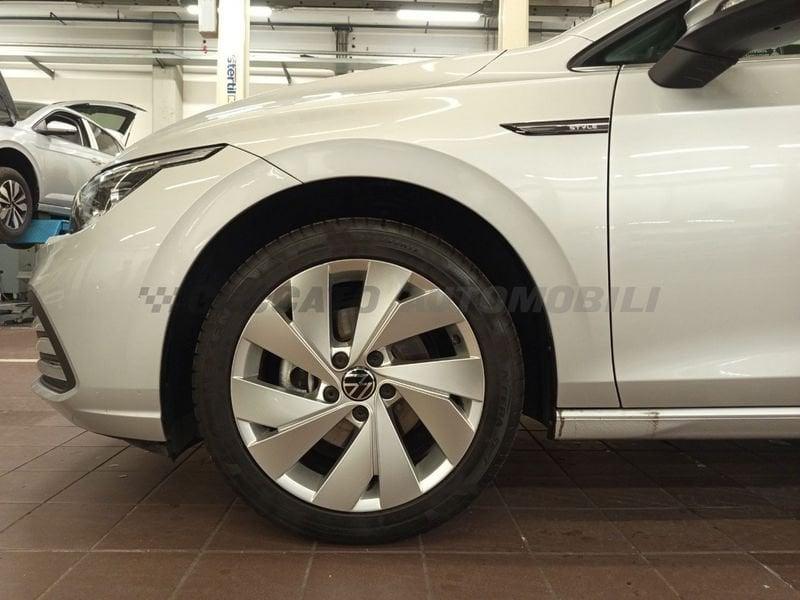 Volkswagen Golf 1.5 etsi evo Style 130cv dsg