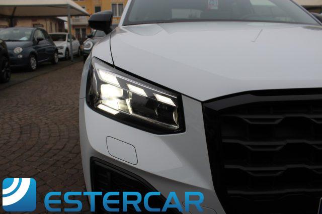 AUDI Q2 30 TDI Identity Black S LINE