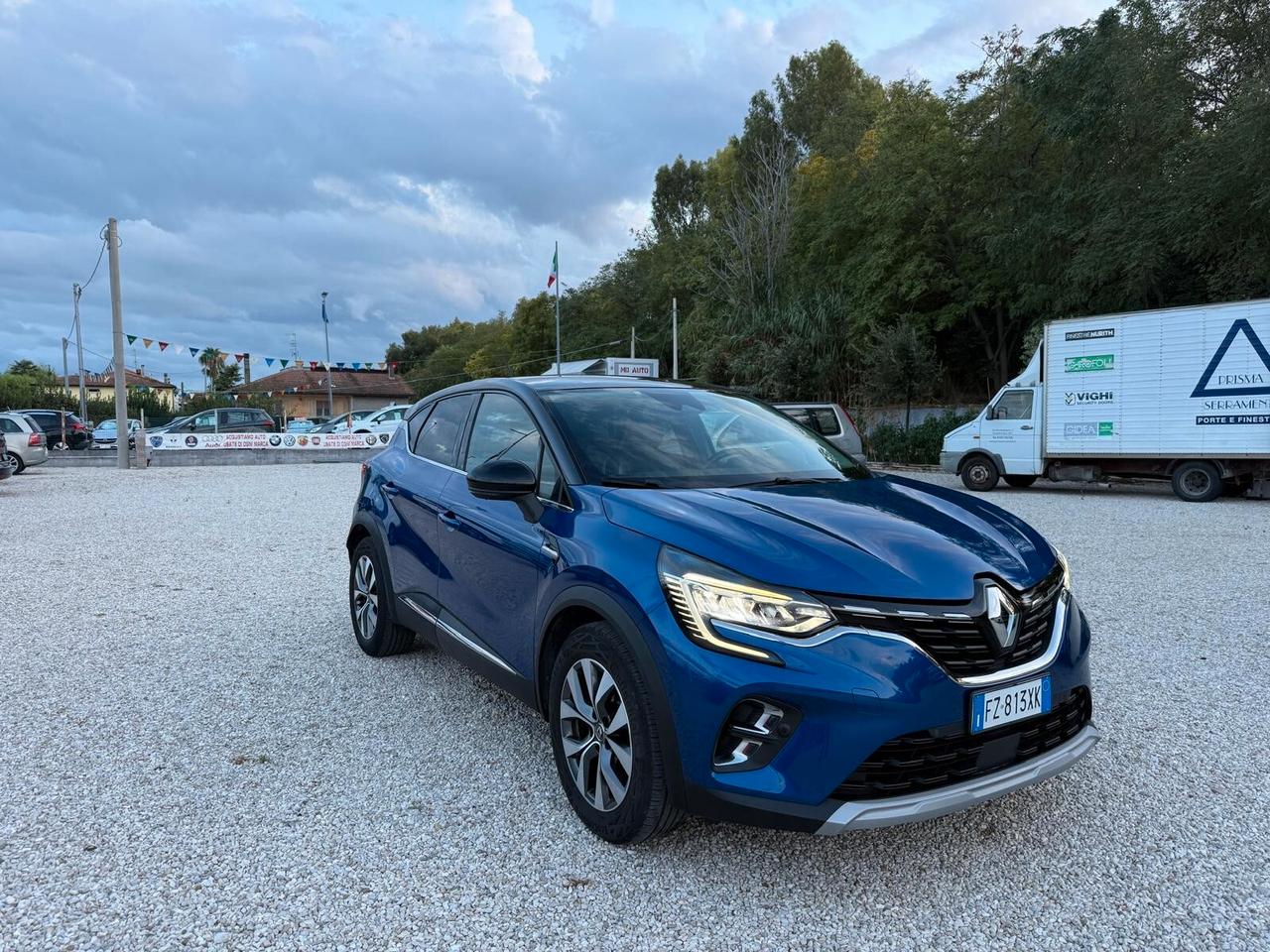 Renault Captur Plug-in Hybrid E-Tech 160 CV Intens