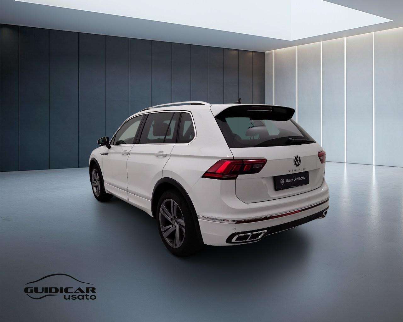 VOLKSWAGEN Tiguan II 2021 - Tiguan 1.5 tsi R-Line 150cv dsg