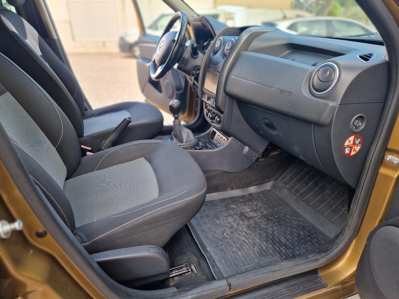 Dacia Duster 1.5 dCi 110CV Start&Stop 4x2 Serie Lim. Black Shadow