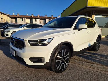 VOLVO XC40 D3 AWD Geartronic Business Plus N°GB258