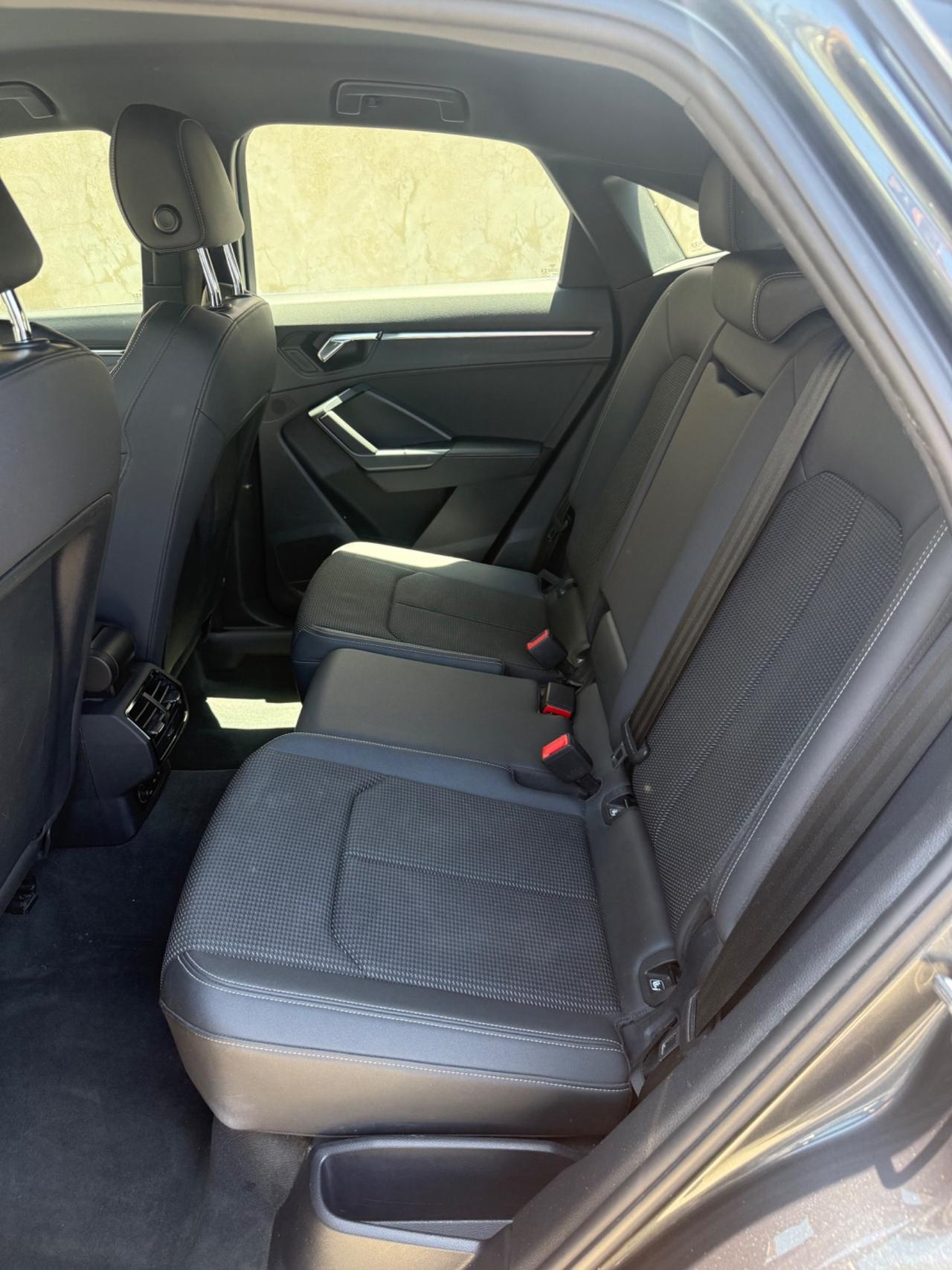Audi Q3 SPB 35 TDI quattro S tronic line edition