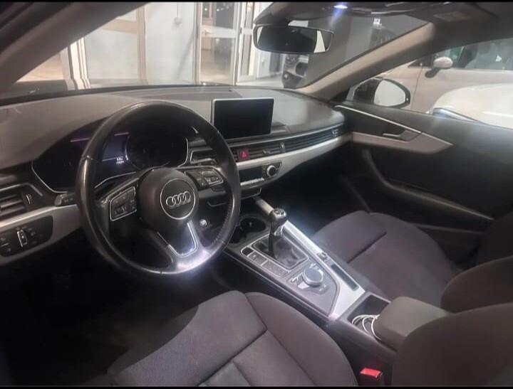 Audi A4 Avant 2.0 TDI 190 CV sline manuale