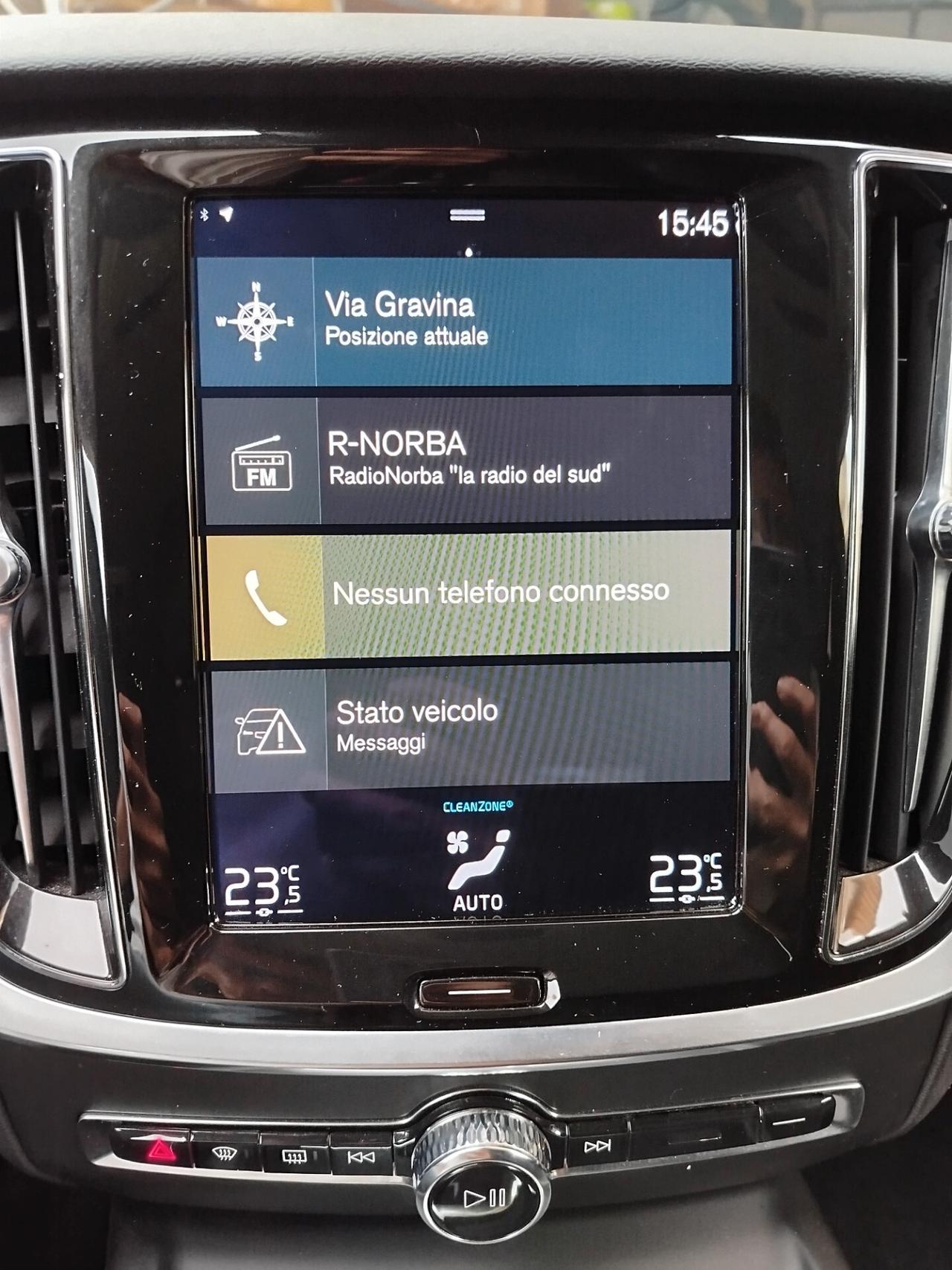 Volvo V60 B4 (d) Geartronic Momentum Business