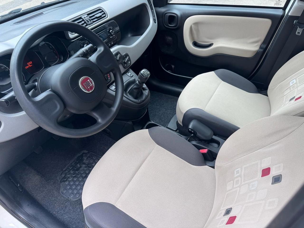 Fiat Panda 1.2 Lounge*EURO5*NEOPATENTATI