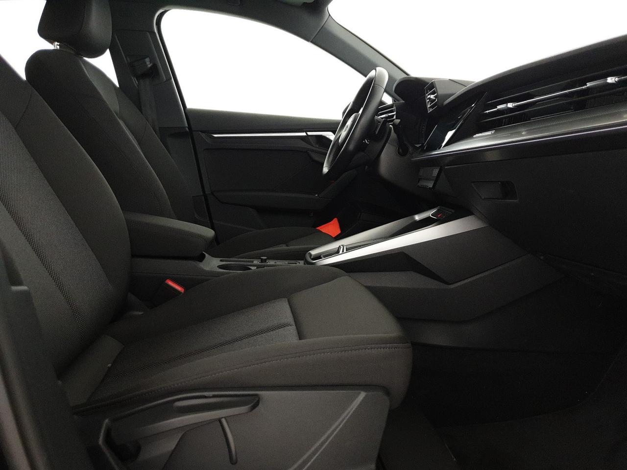 Sportback 30TFSI 116CV S tronic Business Advanced