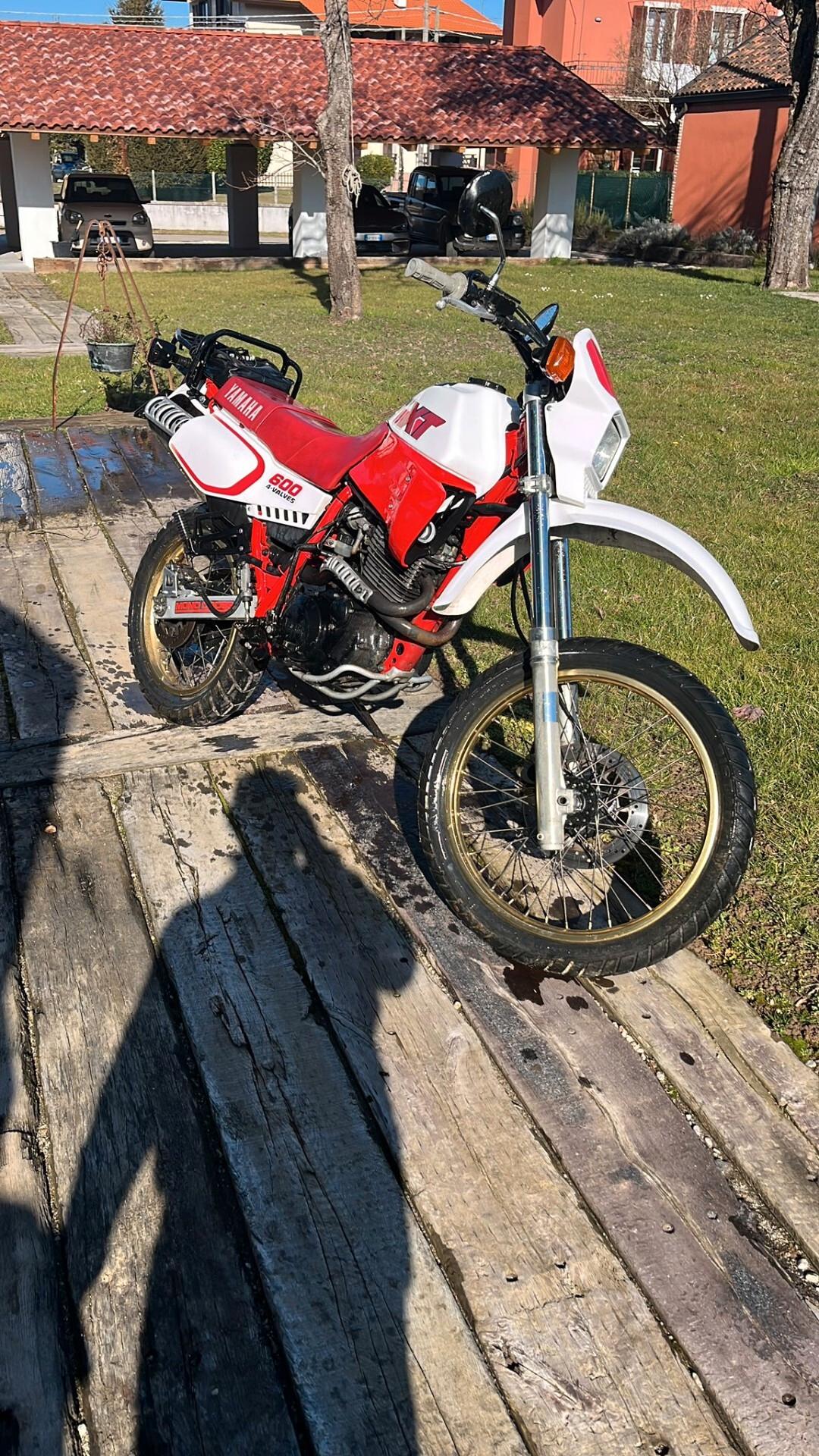 XT 600