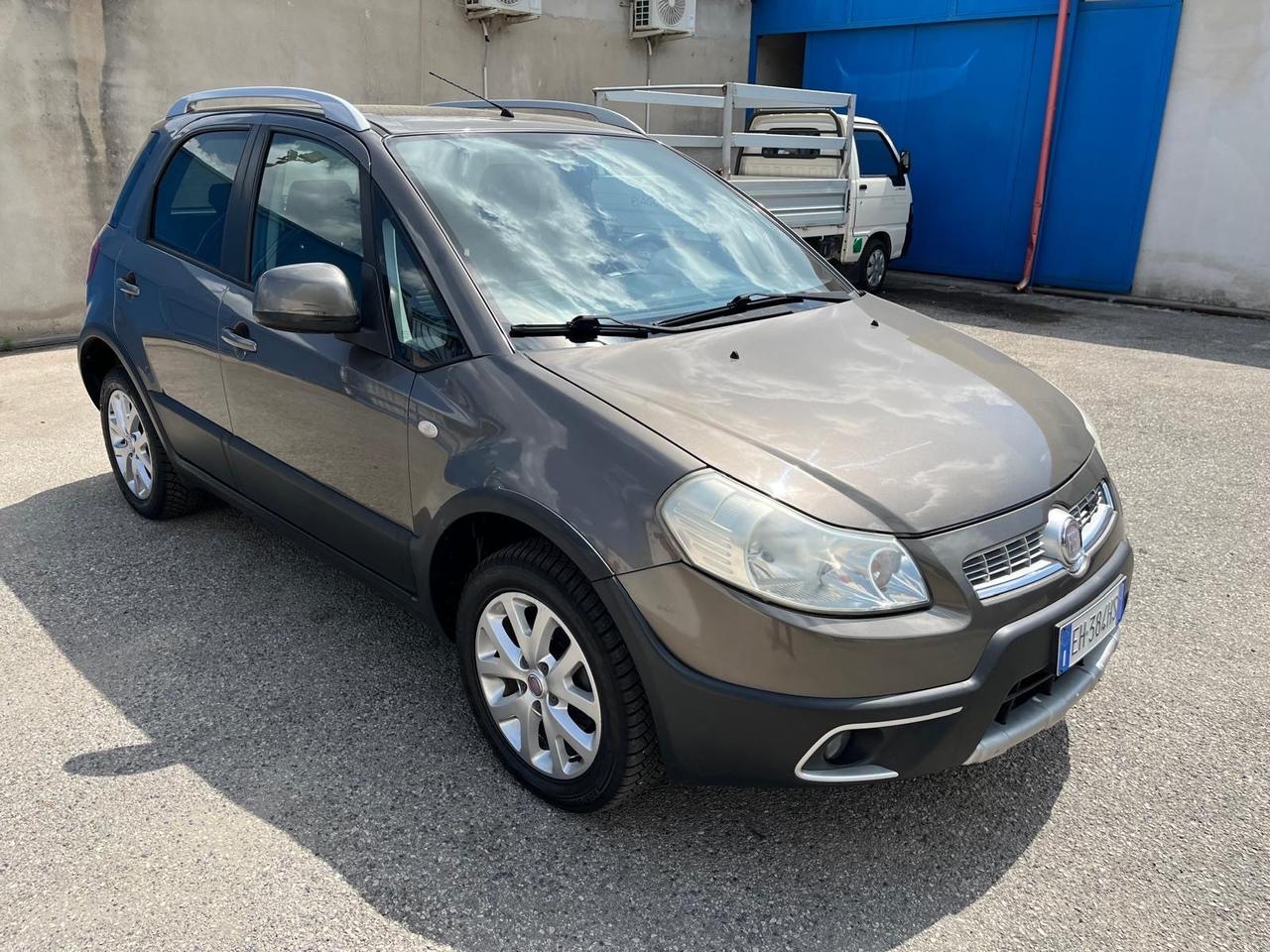 Fiat sedici 2.0 mjt-4x4- full -2011