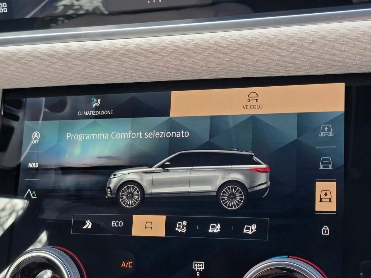 Land Rover Range Velar 2.0D I4 204 CV R-Dynamic SE#AUTO#QUATTRO#BOOK SERVICE FULL#TAGLIANDI CERTIFICATI#LED#PELLE#CAM360#VIRTUAL#CARPLAY#SOSPENSIONI REGOLABILI