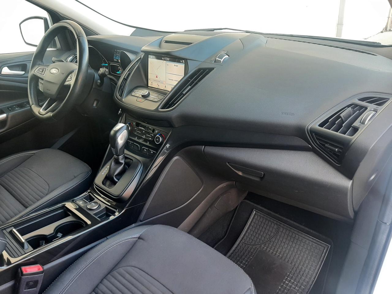 Ford Kuga 1.5 TDCI 120 CV 2WD Powershift Edition