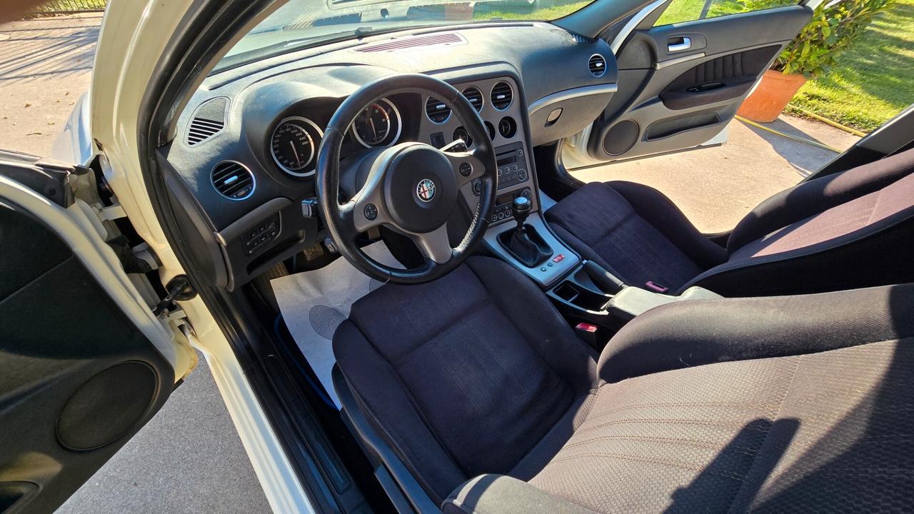 ALFA 159 1.9 JTDM PARI AL NUOVO
